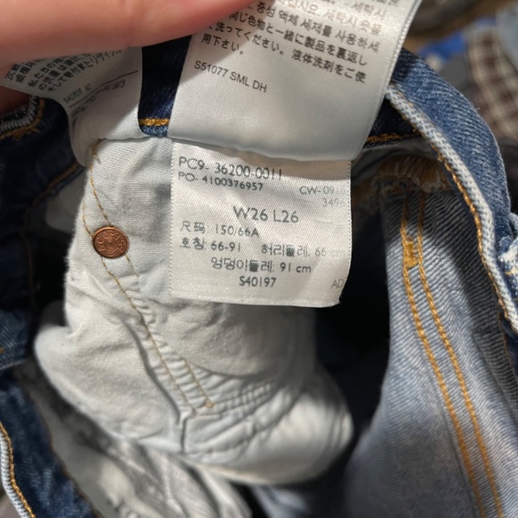 Levi's‎ 501 full button fly blue jeans women's size W26 L26 - Picture 5 of 5